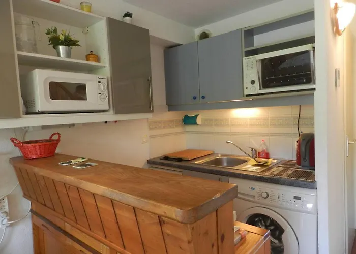 Duplex Climatise 2 Avec Piscine Et Parking - - Fr-1-251-905